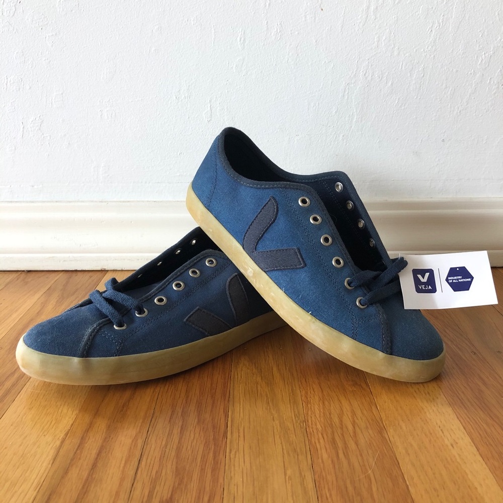 Veja men’s sneaker
